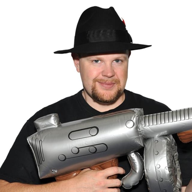 1920's Gangster Inflatable Machine Gun Costume Accessory | Discount ...