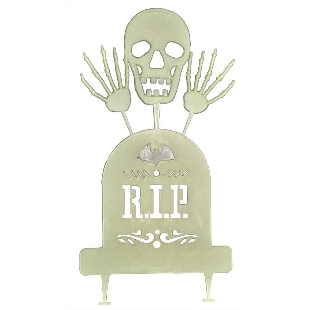 Glow in the Dark Skull Diggn' Out Halloween Props